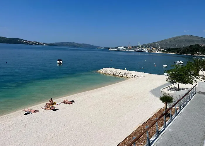 Luxor * Trogir