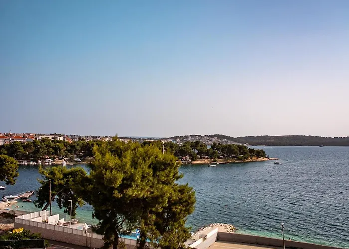 Apartman Luxor *