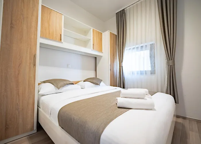 Luxor Apartman Trogir