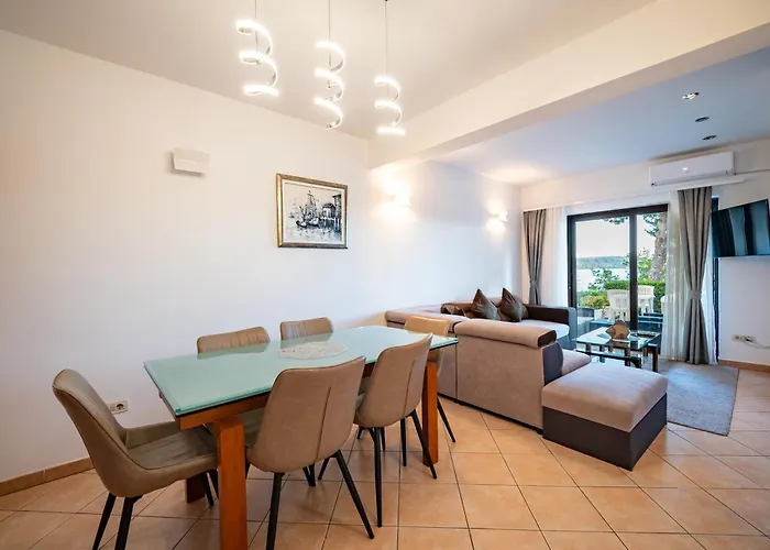 Apartman Luxor *
